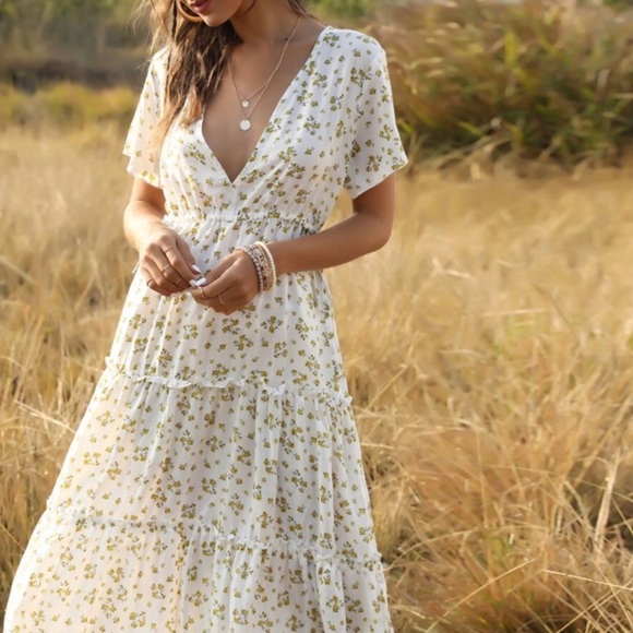 Boho V-Neck Floral Print Midi Dress - Picture 6 of 10